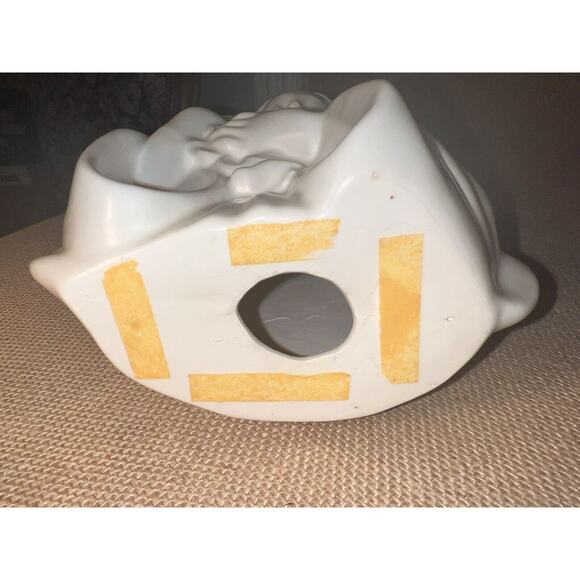 Virgin Mary &Jesus Bisque Porcelain 10" Figurine--Vintage and Beautiful - Picture 10 of 11